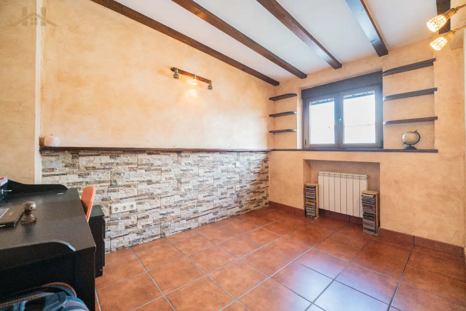 Comedor de Casa adosada en venta en Alcobendas con Aire acondicionado, Calefacción y Jardín privado