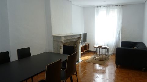 Foto 2 de Piso de alquiler en Calle de San Miguel, Casco Antiguo, Pamplona / Iruña