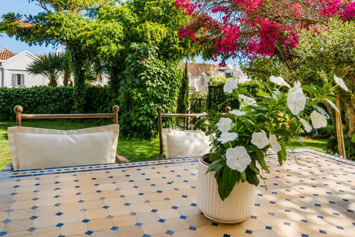 Terraced house with pool for sale in La Alcaidesa, imagen 17