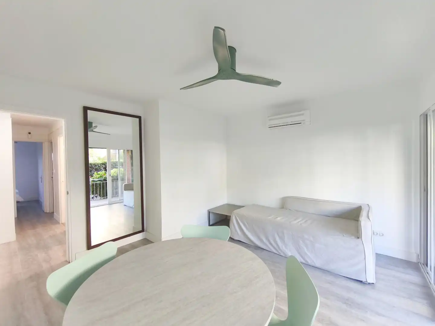 Ground floor with terrace for sale in Carrer JUAN DE LA COSA, imagen 6