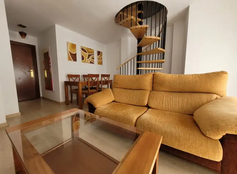 Maisonette zum Verkauf in Calle Enrique de Egas, 12, Suárez