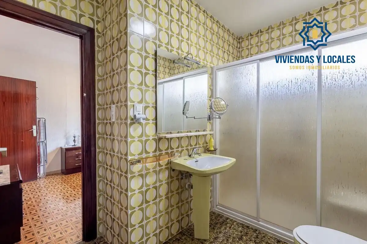 Casa con terrazza in vendita a Avenida HUETOR VEGA, imagen 17