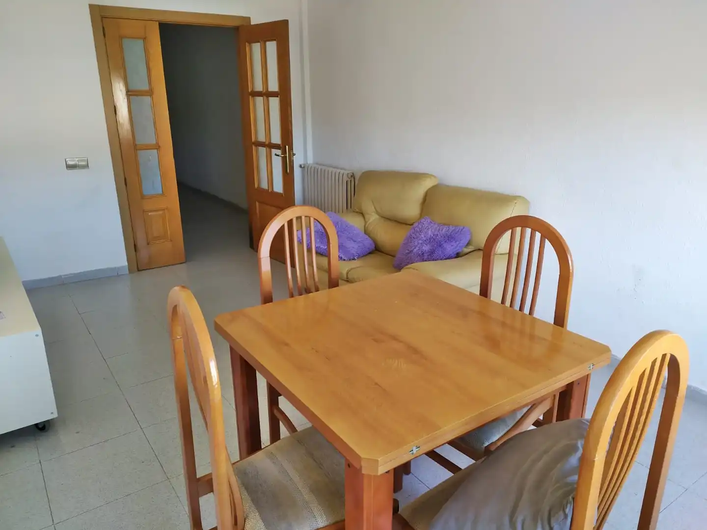 Comedor de Piso en venta en Girona con Calefacción y Balcón