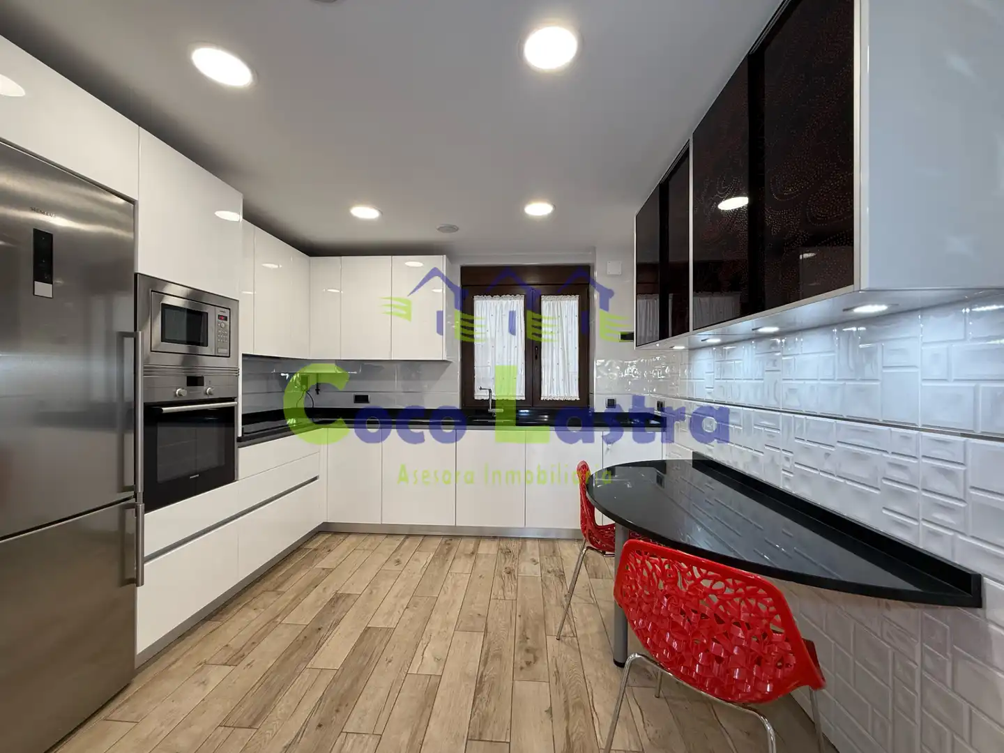 Kitchen of Flat for rent in Salamanca  with Heating, Furnished and Oven