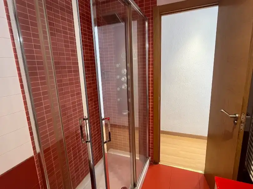 Badezimmer von Wohnung zum Verkauf in Guadarrama mit Terrasse und Balkon