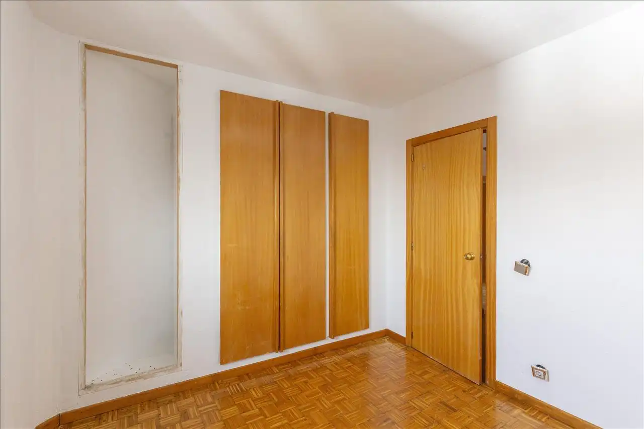 Habitación de Piso en venta en Madrid