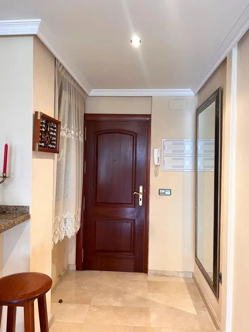 Maisonette zum Verkauf in Torrevieja mit Balkon