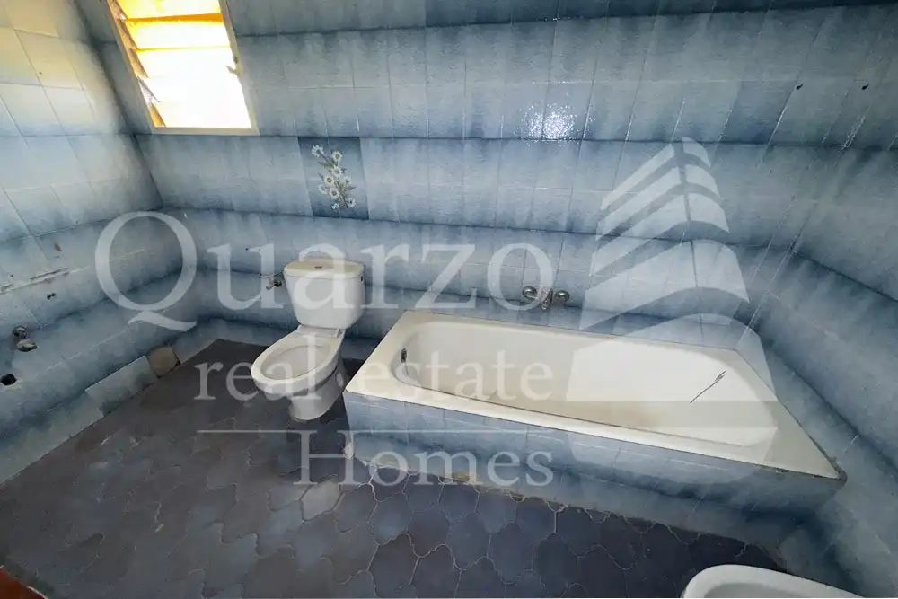 Bany de Apartament en venda en Murcia