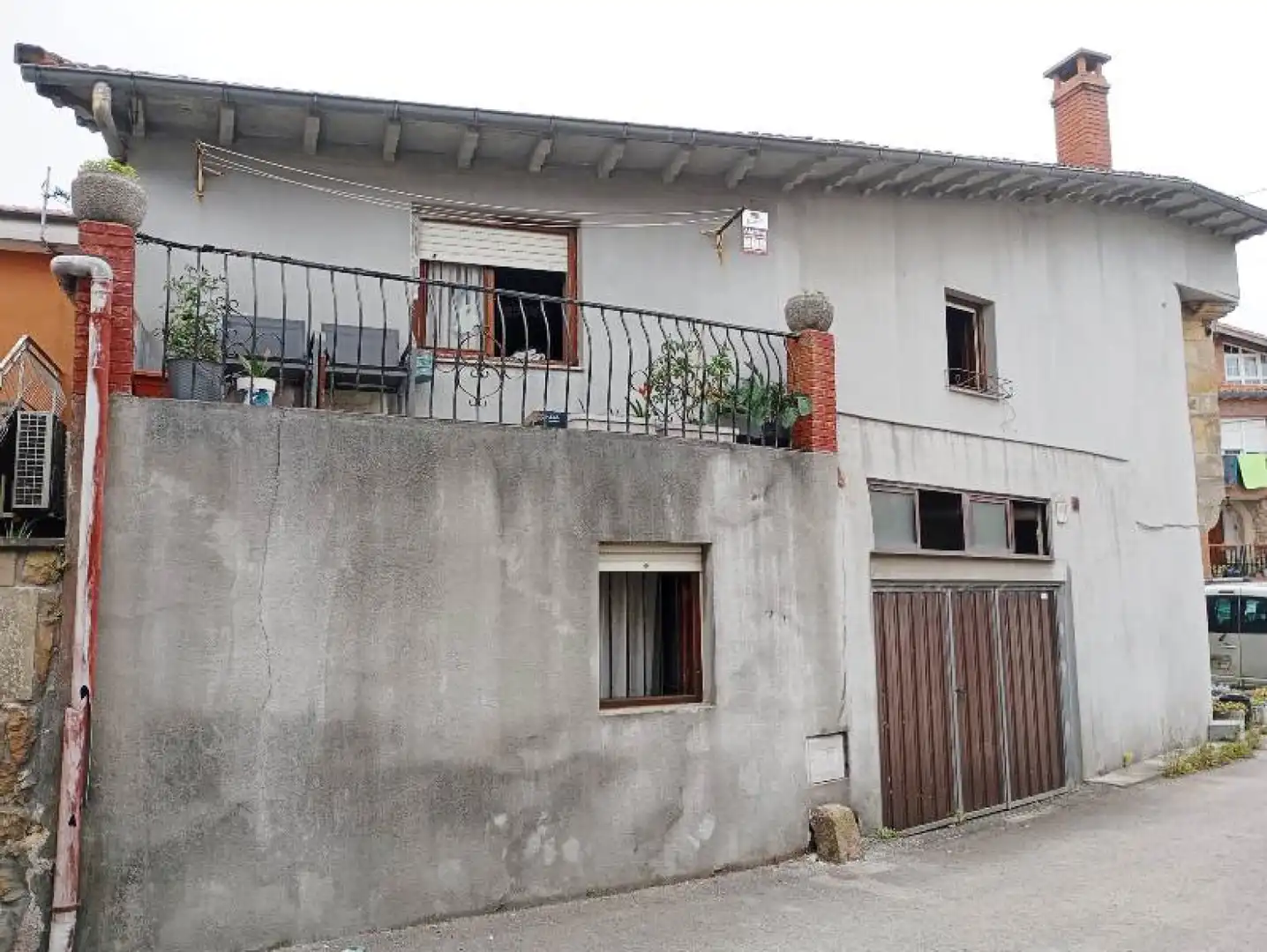 Exterior view of Houses for sale in Reocín  with Heating, Terrace and Storage room