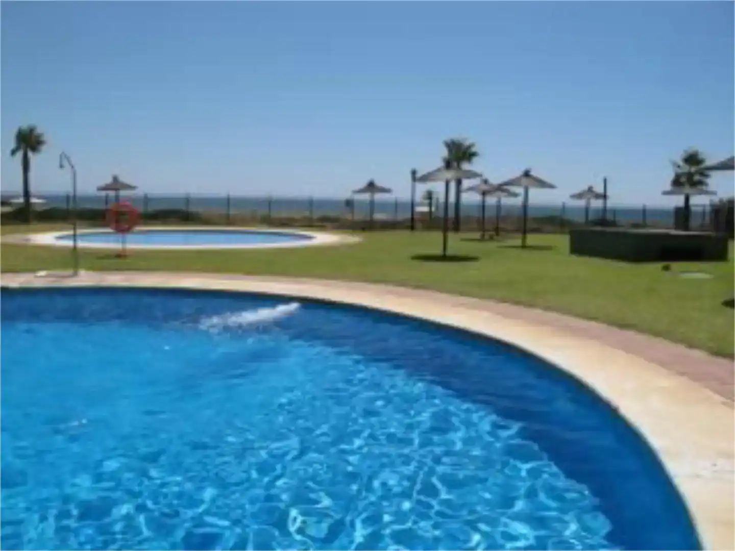 Piscina de Àtic de lloguer en Zahara de los Atunes amb Aire condicionat, Piscina i Moblat