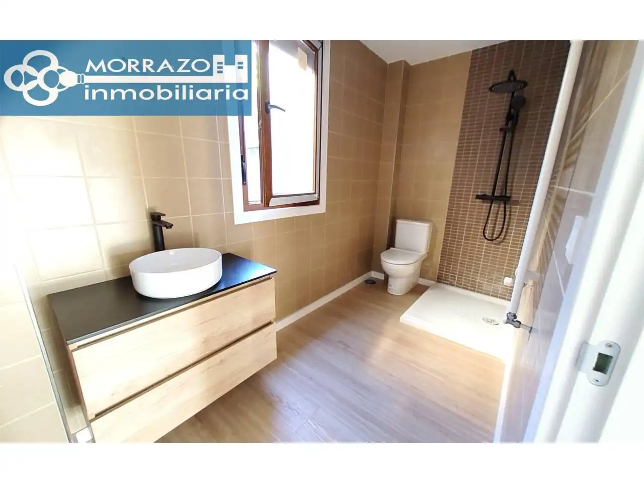 Baño de Casa adosada en venta en Moaña con Calefacción, Jardín privado y Terraza