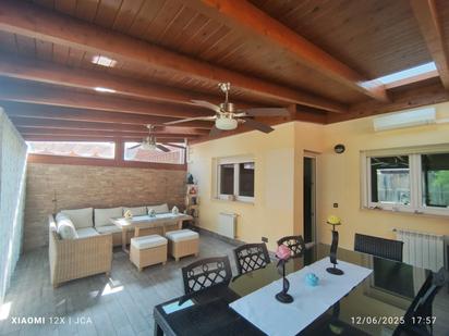 Terrace of House or chalet for sale in Torrejón de Ardoz  with Air Conditioner, Heating and Private garden