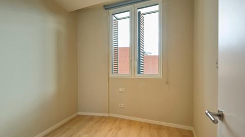 Foto 3 de Pis de lloguer a Carrer de València, 595, El Camp de l'Arpa del Clot, Barcelona