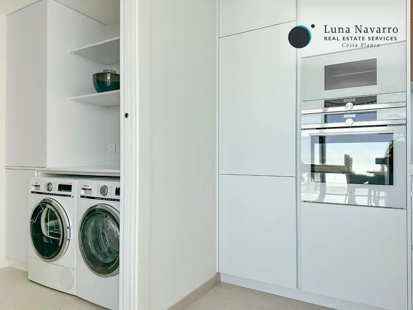 Detached house with pool for sale in Calle Media, imagen 55