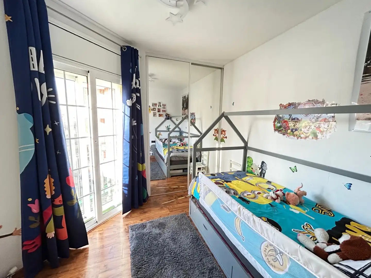 Schlafzimmer von Maisonette zum Verkauf in Sant Boi de Llobregat mit Klimaanlage, Heizung und Parkett