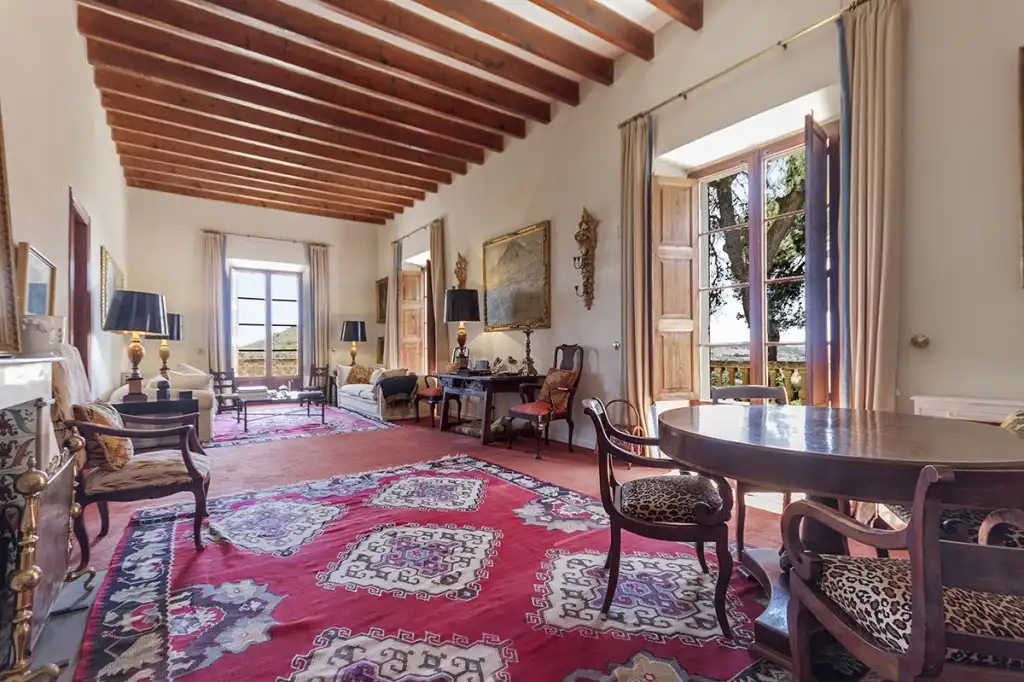 Casa rústica con terraza en venta en Sant Llorenç des Cardassar, imagen 4