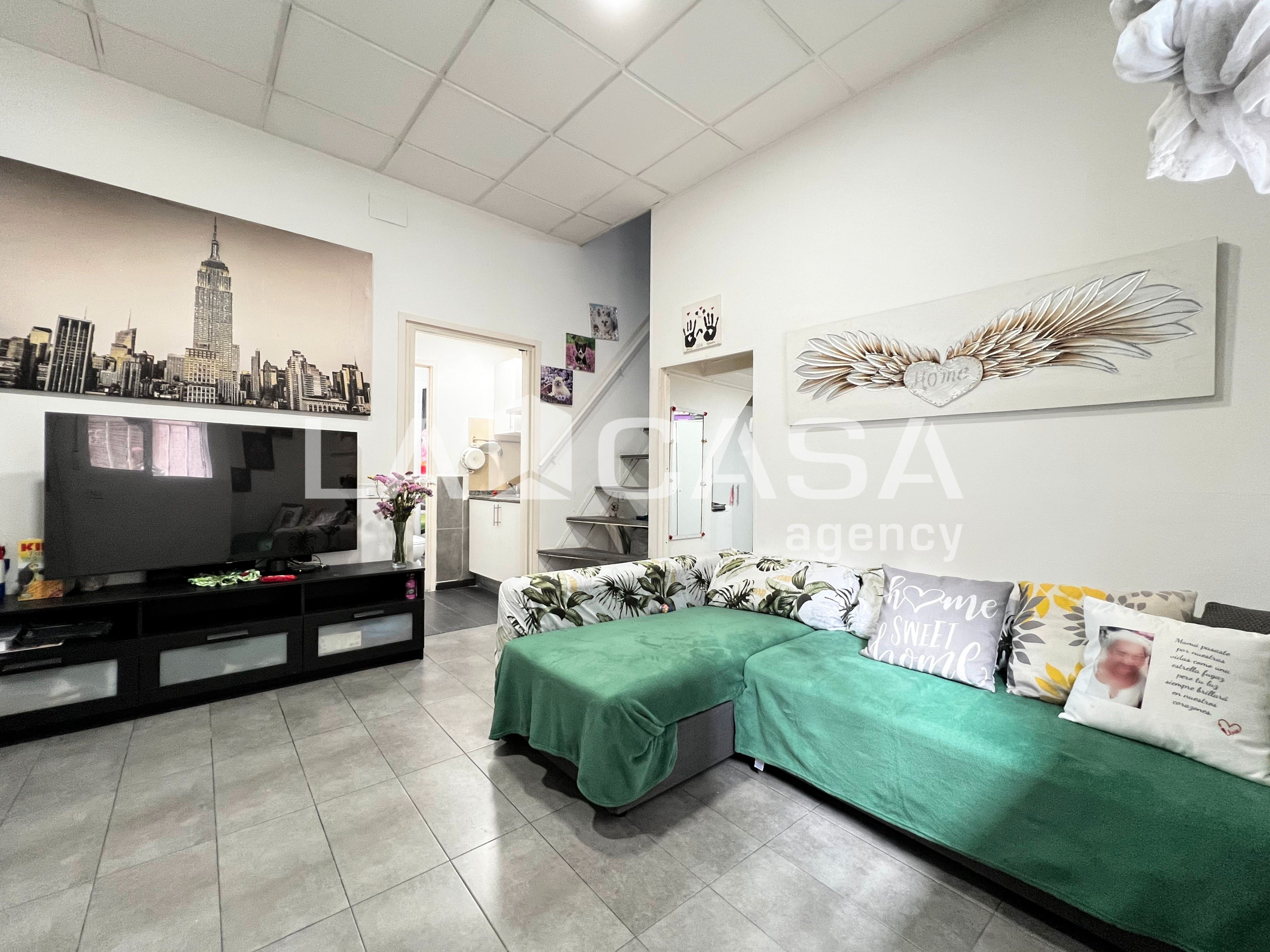 Planta baja for sale in  Barcelona Capital