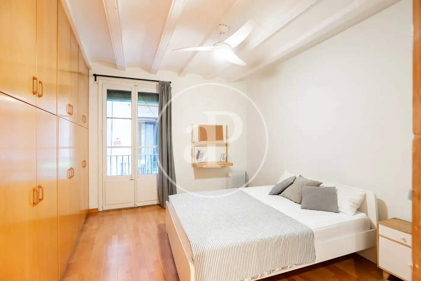 Schlafzimmer von Wohnung zum Verkauf in Barcelona mit Klimaanlage, Heizung und Möbliert