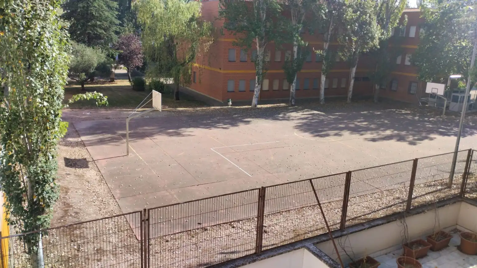 Parking of Office for rent in  Logroño  with Heating and Terrace
