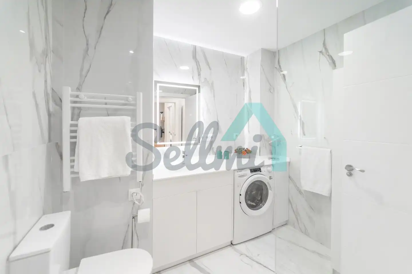 Baño de Planta baja de alquiler en Noreña con Calefacción, Amueblado y Internet