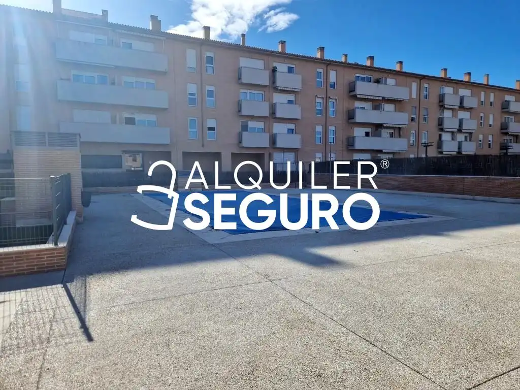 Parking of Flat for rent in Navalcarnero  with Air Conditioner, Heating and Storage room