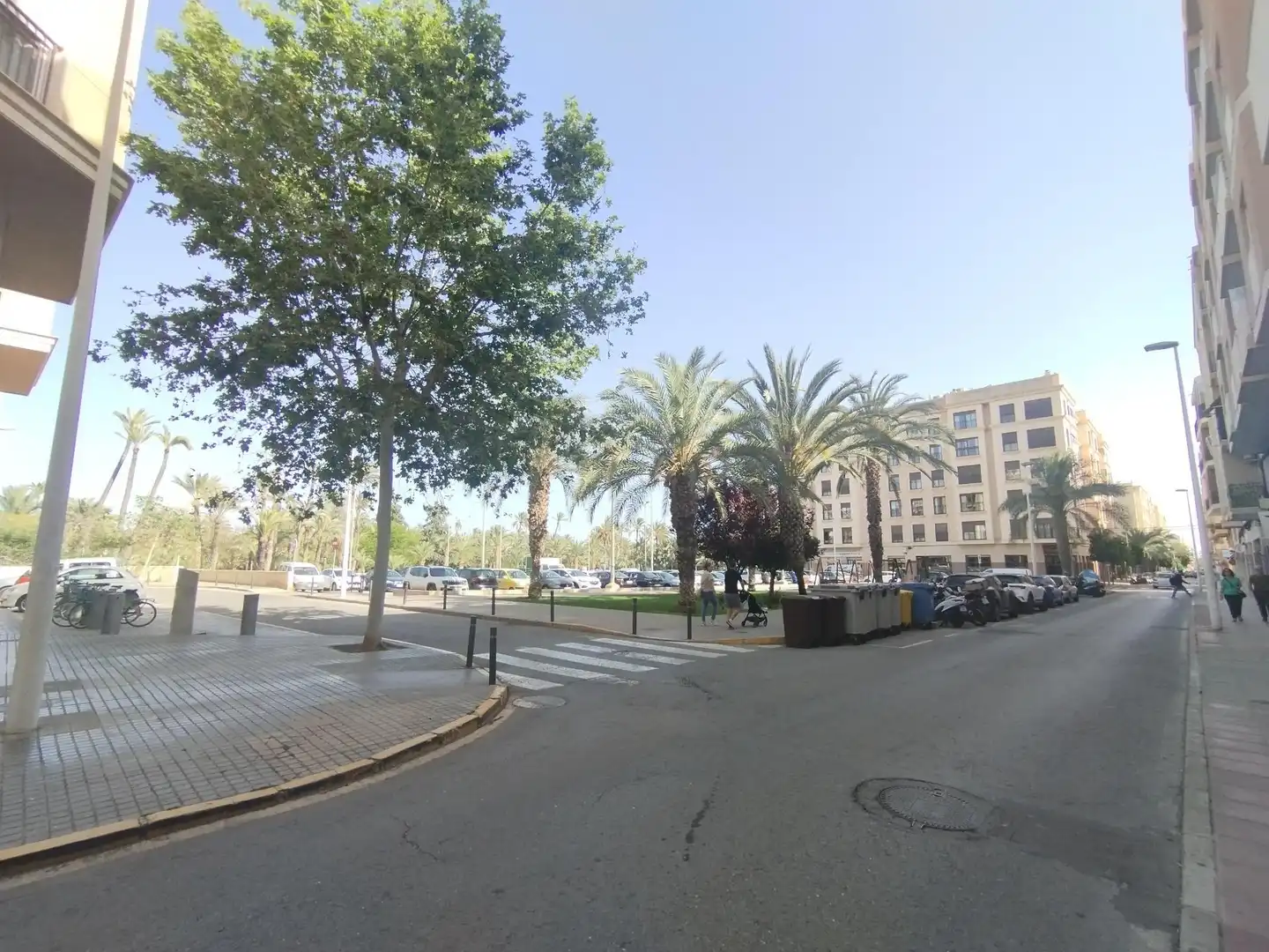 Vista exterior de Oficina de lloguer en Elche / Elx amb Aire condicionat i Moblat