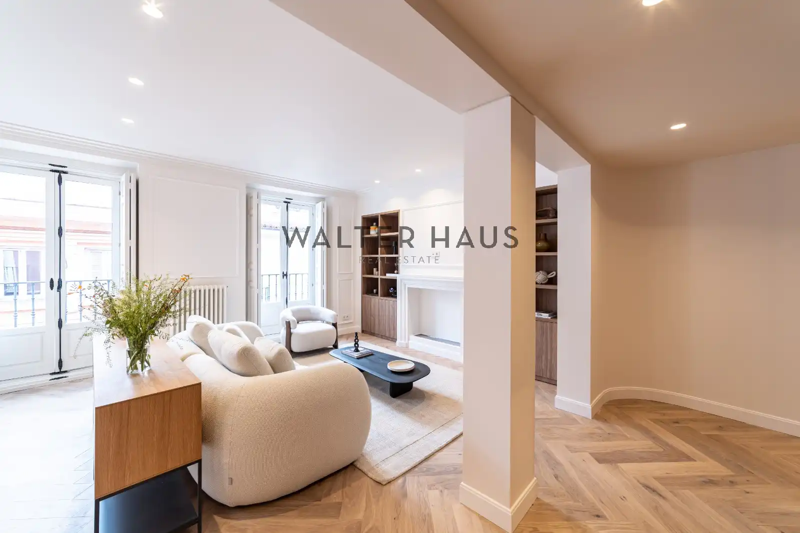 Flat for sale in Calle de Quevedo, Cortes - Huertas
