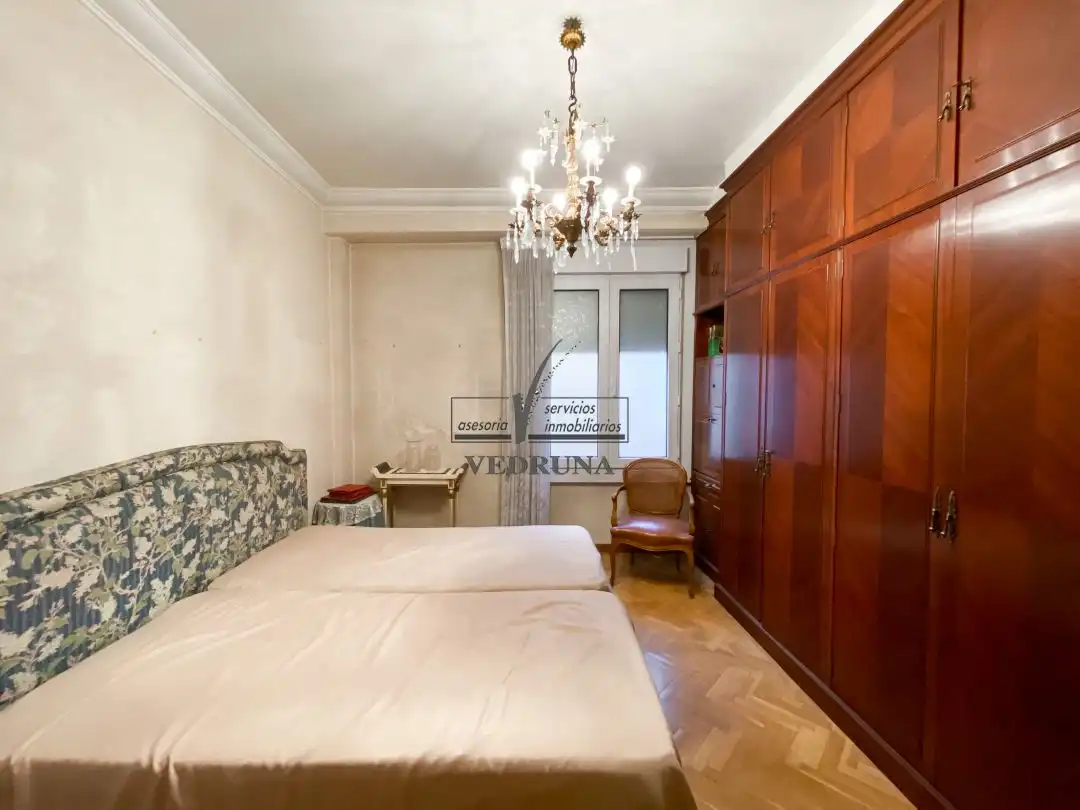 Bedroom of Flat for sale in Zaragoza  with Heating and Balcony