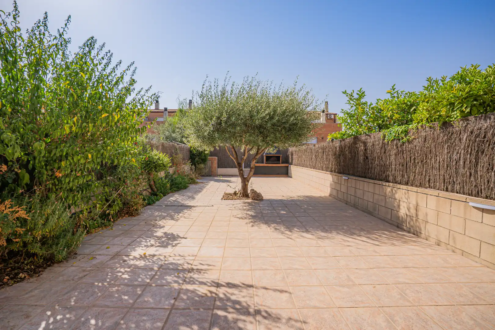Terrassa de Casa adosada en venda en Castellar del Vallès amb Aire condicionat, Calefacció i Jardí privat