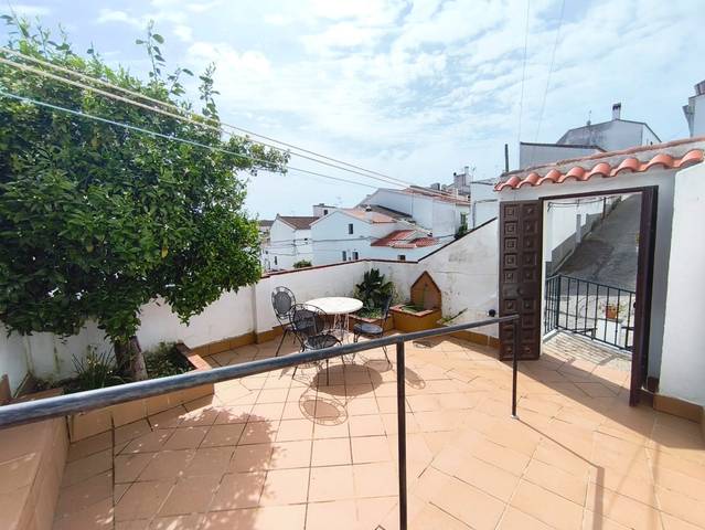 Casa-chalet en Venta en Calle Fuente Nueva, 14 en Cazalla de la Sierra