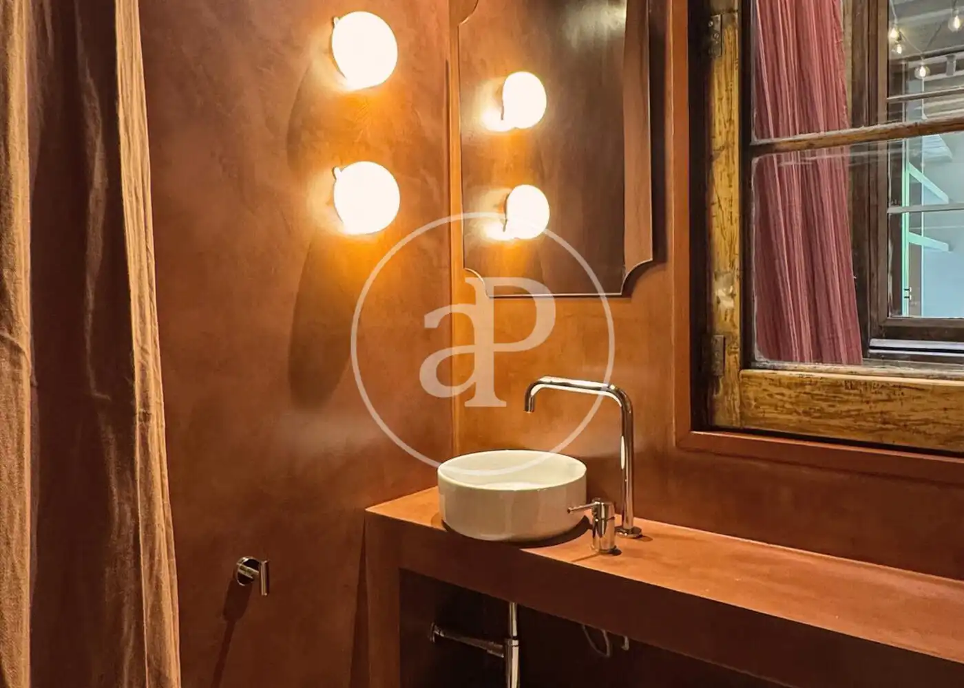 Bathroom of Flat for sale in Barcelona  with Air Conditioner, Heating and Furnished
