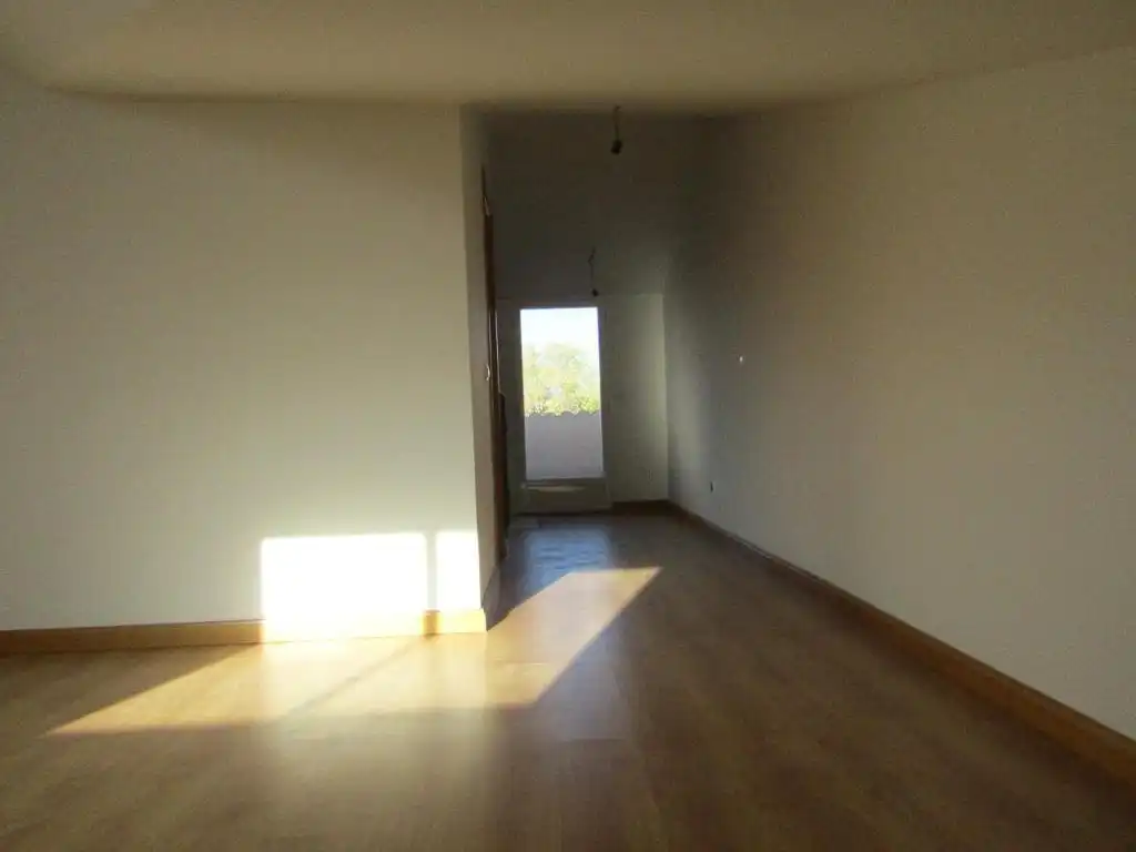 Casa adosada en venta en Belmonte de Tajo