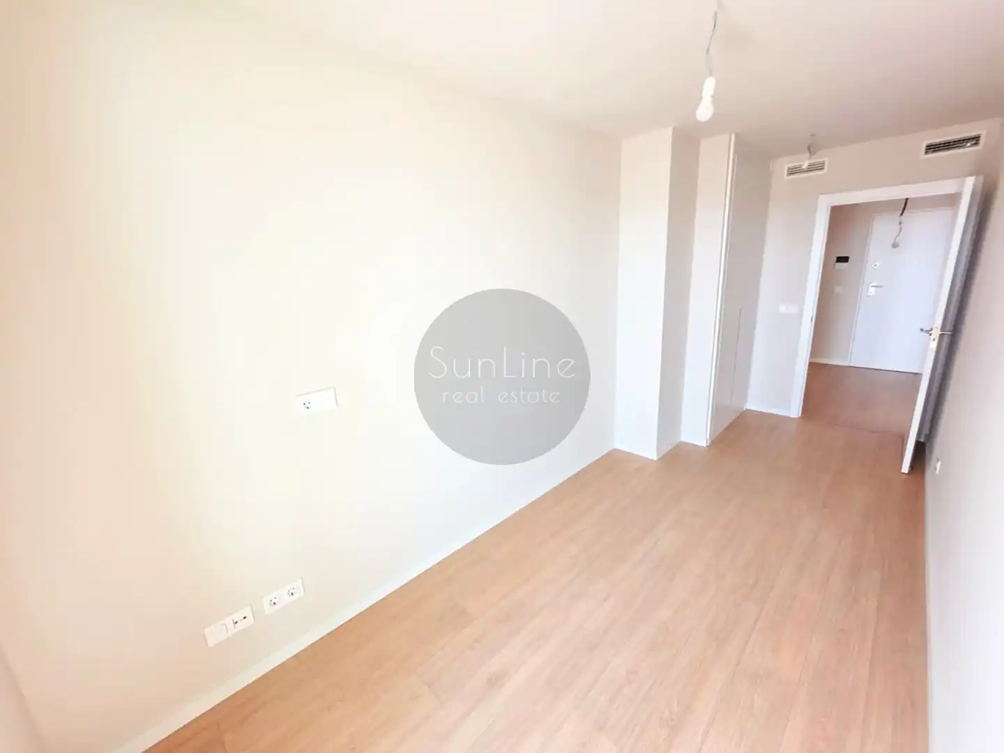 Appartamento con terrazza in affitto a Calle Doctor Domagk, imagen 12