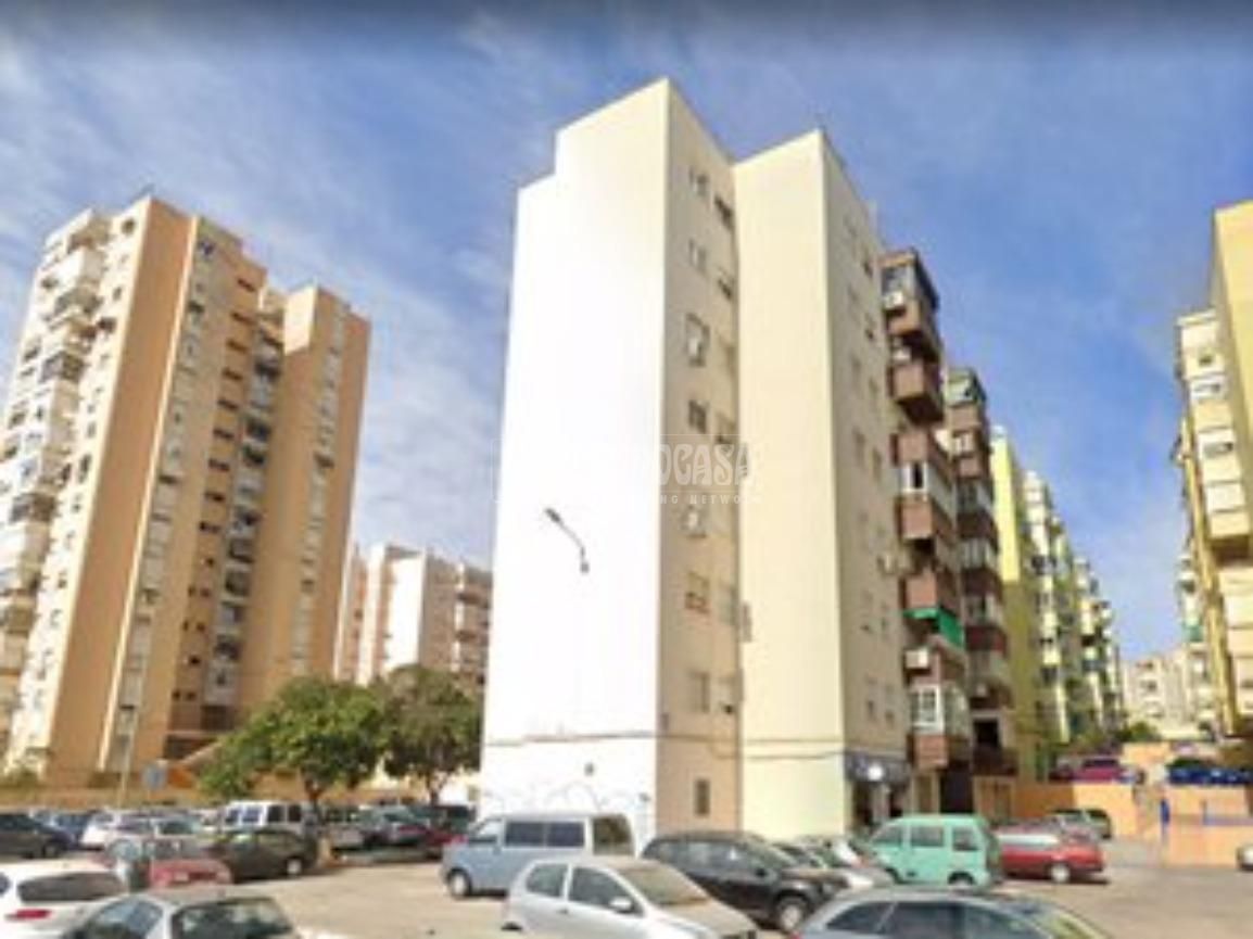 Vista exterior de Estudi en venda en Málaga Capital
