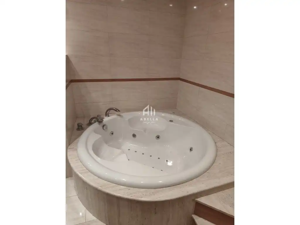 Bathroom of Houses for sale in Albatàrrec