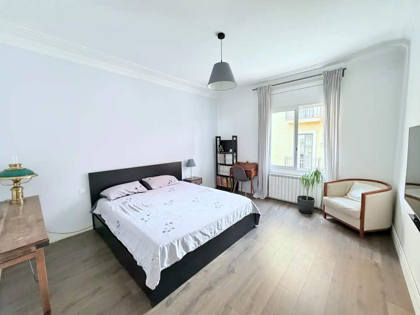 Bedroom of Flat for sale in Centre