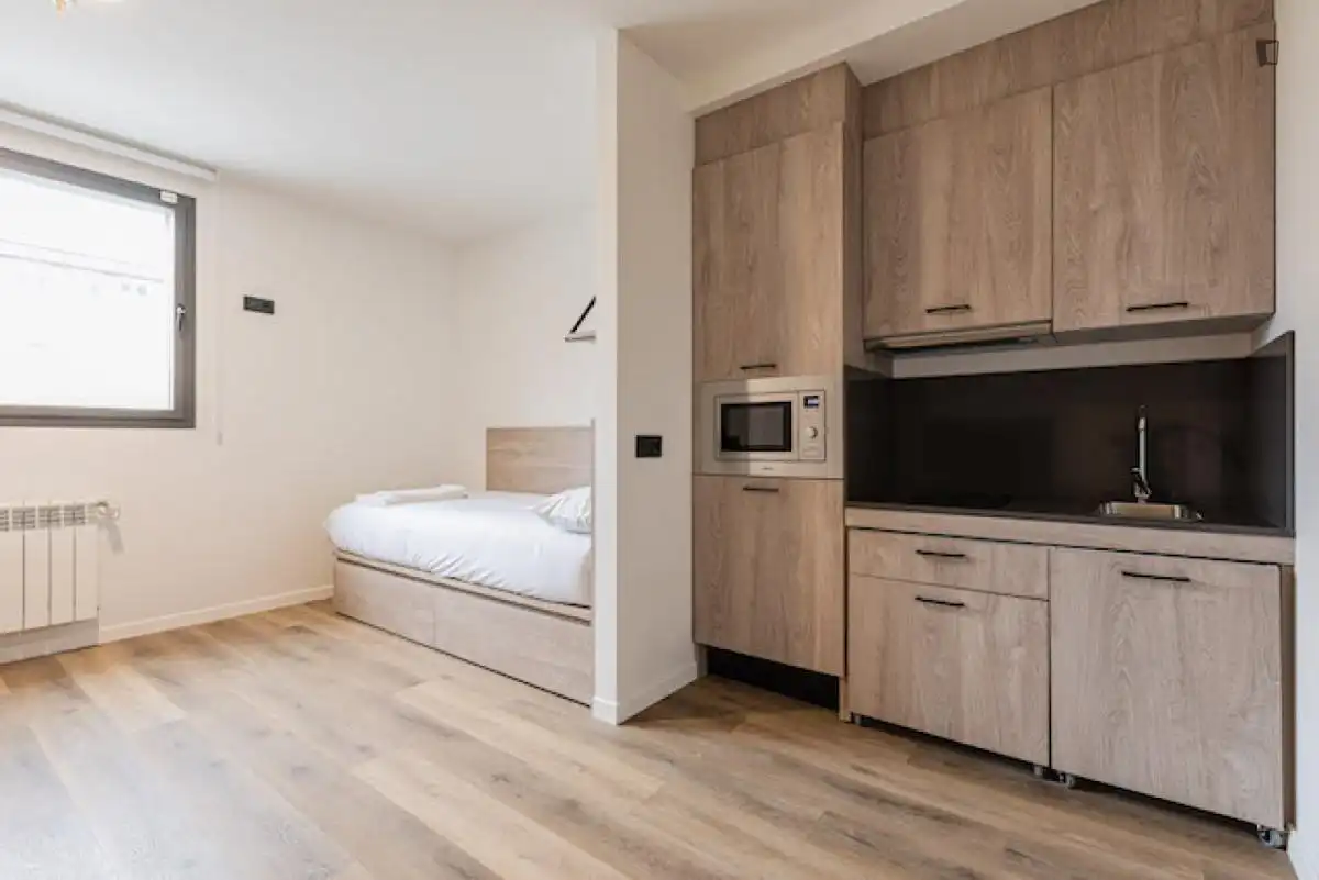 Habitación de Piso para compartir en Santander con Calefacción, Amueblado y Internet