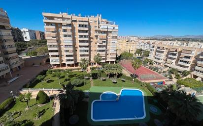 Vista exterior de Pis en venda en Alicante / Alacant amb Terrassa, Traster i Piscina comunitària
