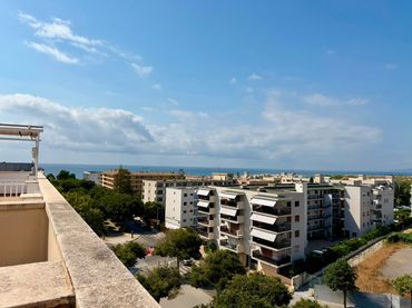 Pis amb piscina en venda a Port - Horta de Santa María