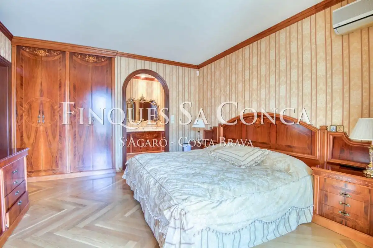 Habitación de Casa o chalet en venta en Castell d'Aro, Platja d'Aro i s'Agaró con Aire acondicionado, Calefacción y Piscina