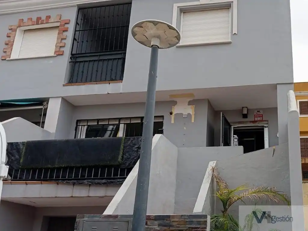 House for sale in Taraguilla- Estación