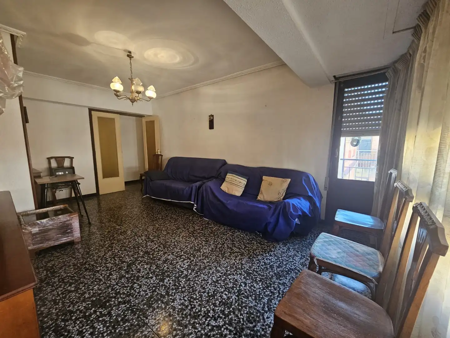 Sala de estar de Piso en venta en Castellón de la Plana / Castelló de la Plana con Trastero, Amueblado y Horno