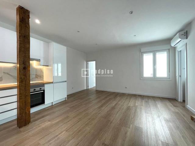 Piso en Alquiler en GOBERNADOR en Cortes - Huertas