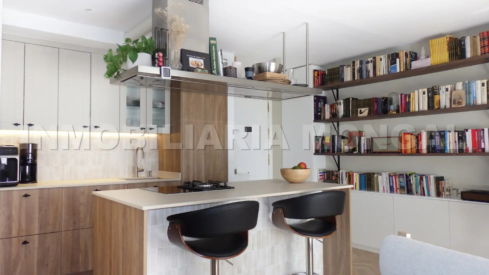 Kitchen of Flat for sale in Sant Boi de Llobregat  with Air Conditioner, Heating and Furnished