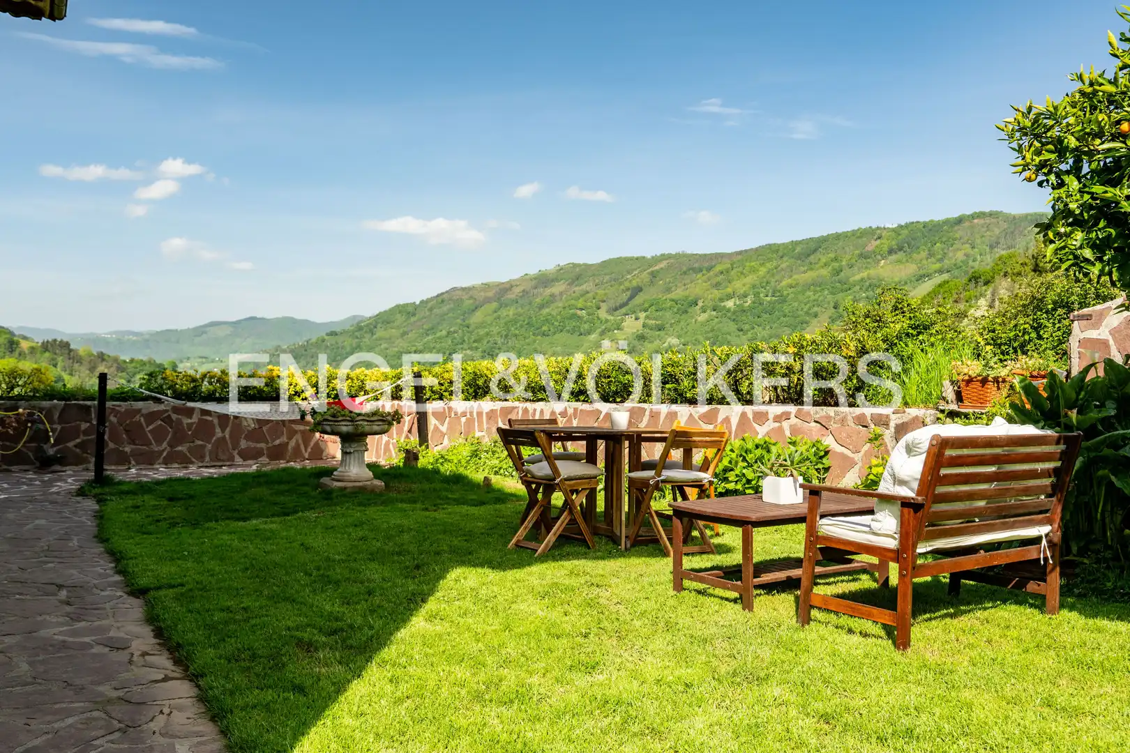 Terraza de Casa o chalet en venta en Elduain con Calefacción, Jardín privado y Terraza