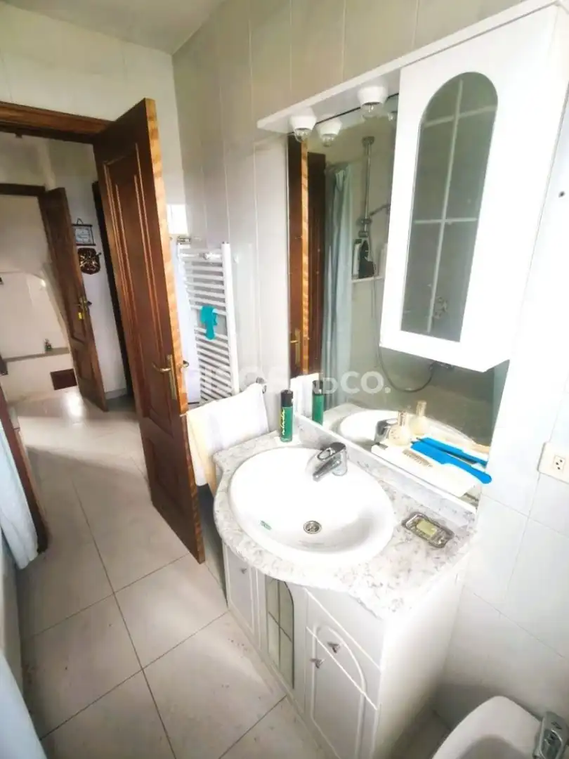 Baño de Casa o chalet en venta en Culleredo con Calefacción, Terraza y Amueblado