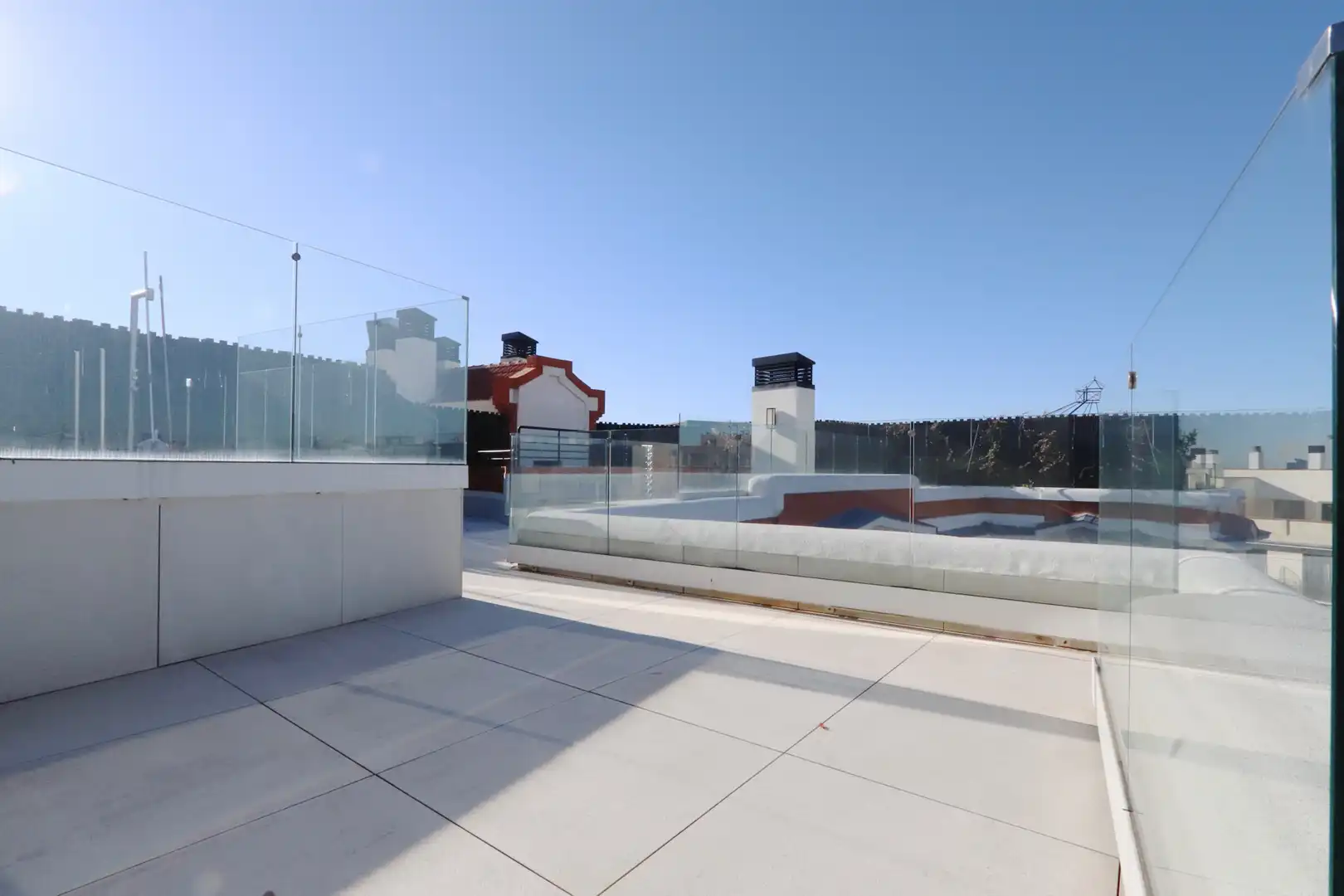 Terraza de Ático en venta en Madrid con Aire acondicionado, Calefacción y Jardín privado