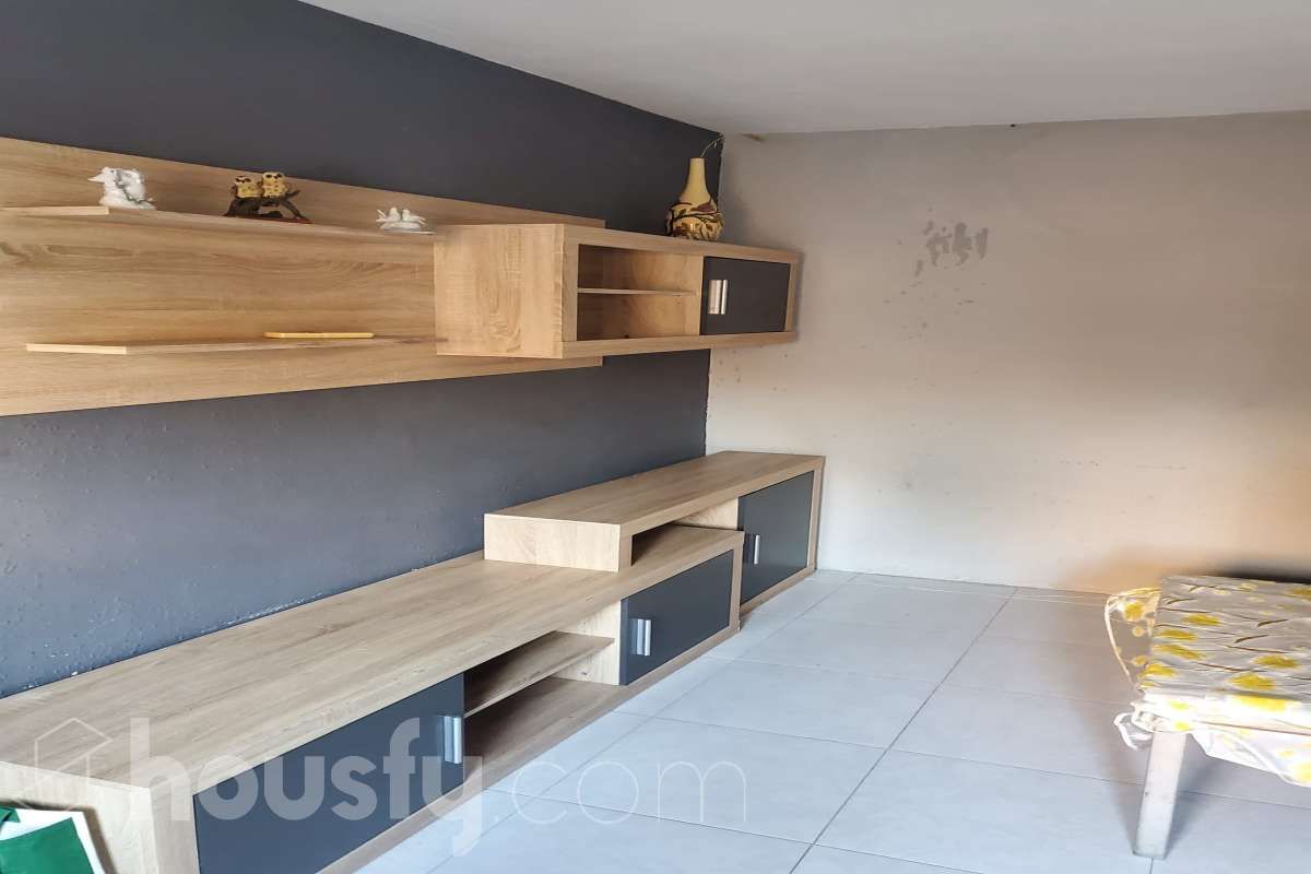 Sala d'estar de Àtic en venda en L'Hospitalet de Llobregat amb Terrassa