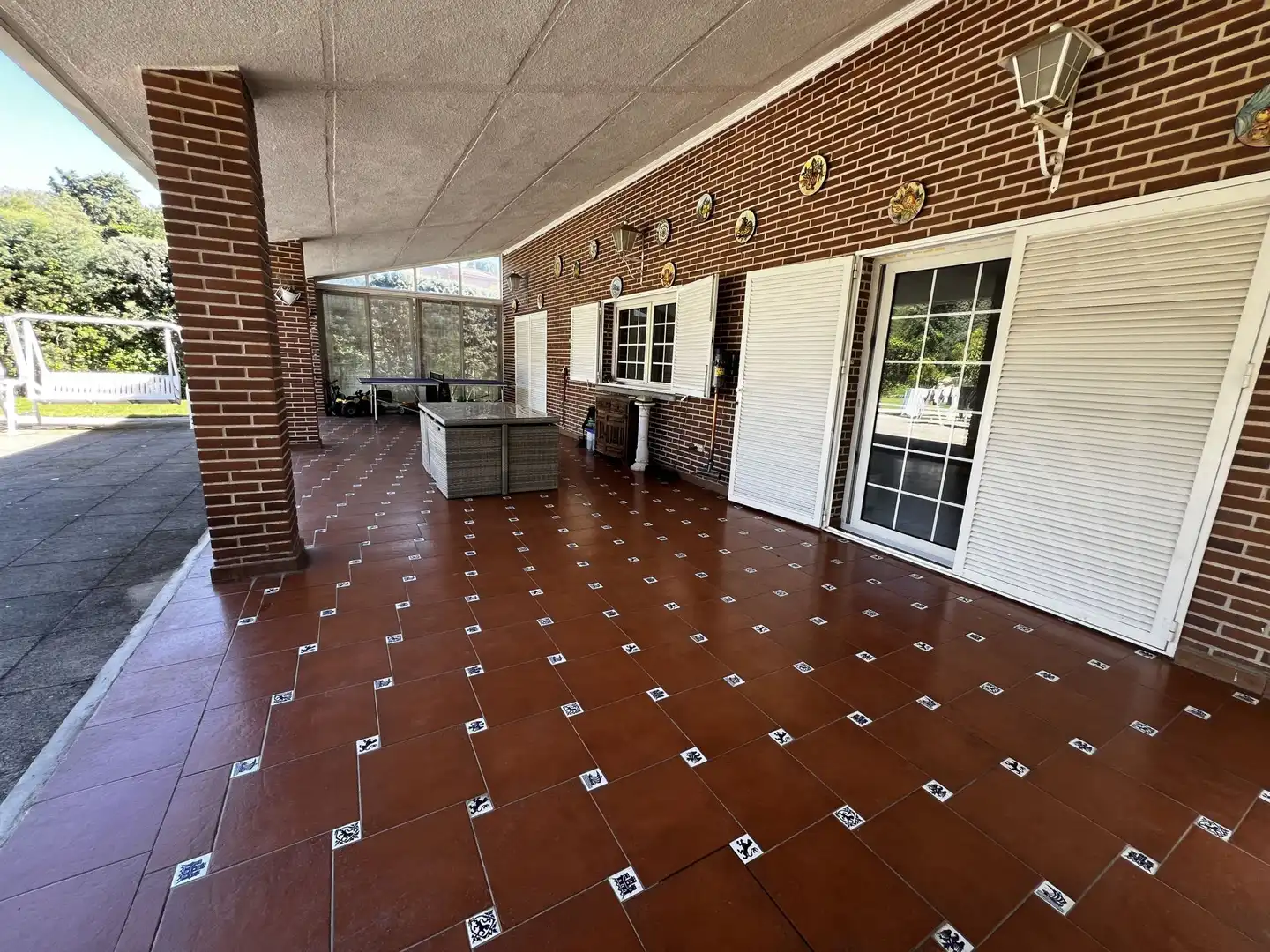 Terrassa de Casa o xalet en venda en Boadilla del Monte amb Aire condicionat, Jardí privat i Traster