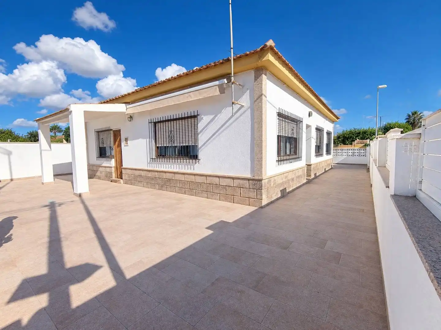 Villa à vendre à Santiago de la Ribera